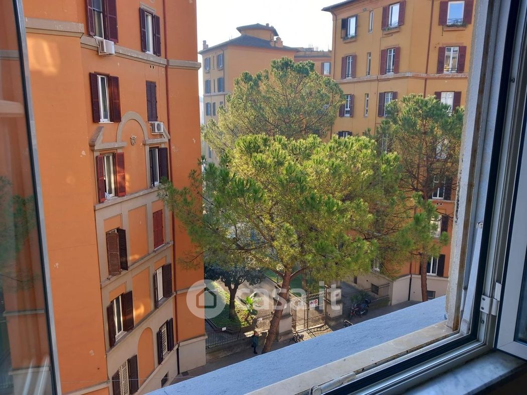 Appartamento in Affitto in Via Guglielmo Calderini 60 a Roma