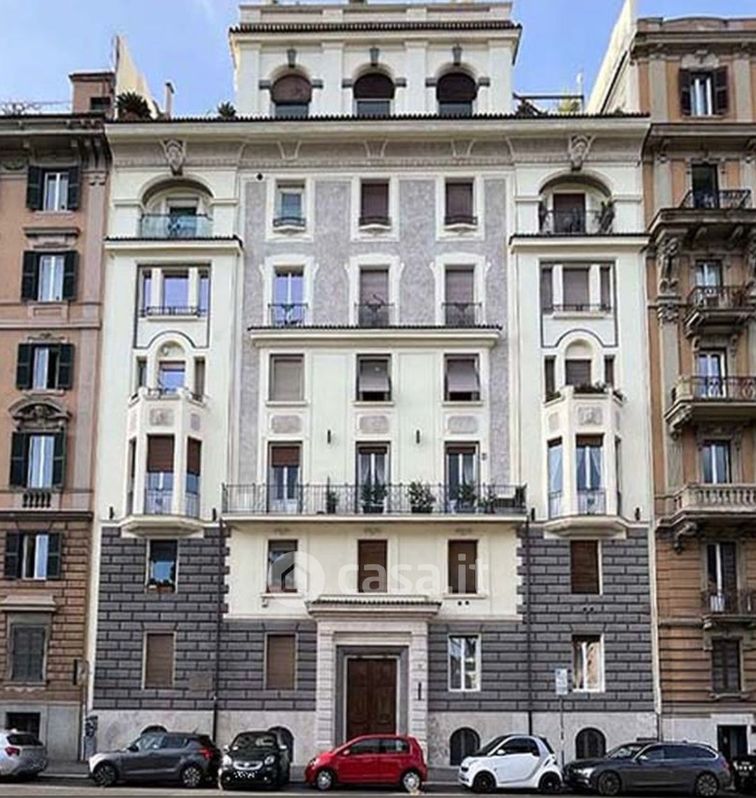 Appartamento in Vendita in Piazza Adriana 11 a Roma
