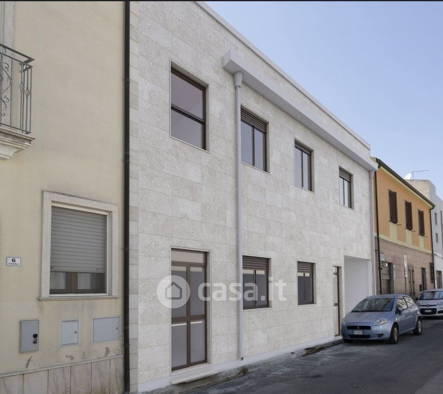 Appartamento in Vendita in Via delle Messi a Cagliari