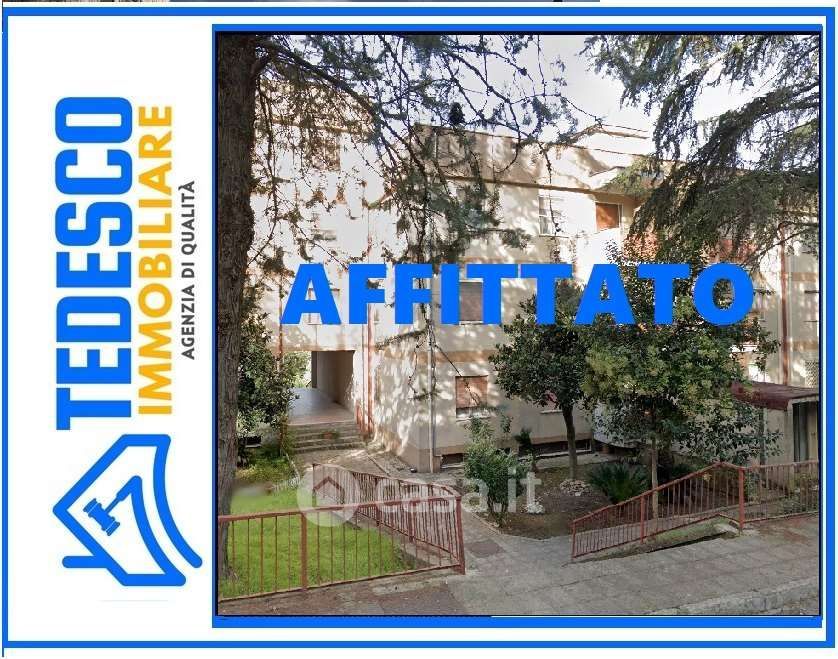Appartamento in Affitto in Via Antonio De Rienzo a Benevento