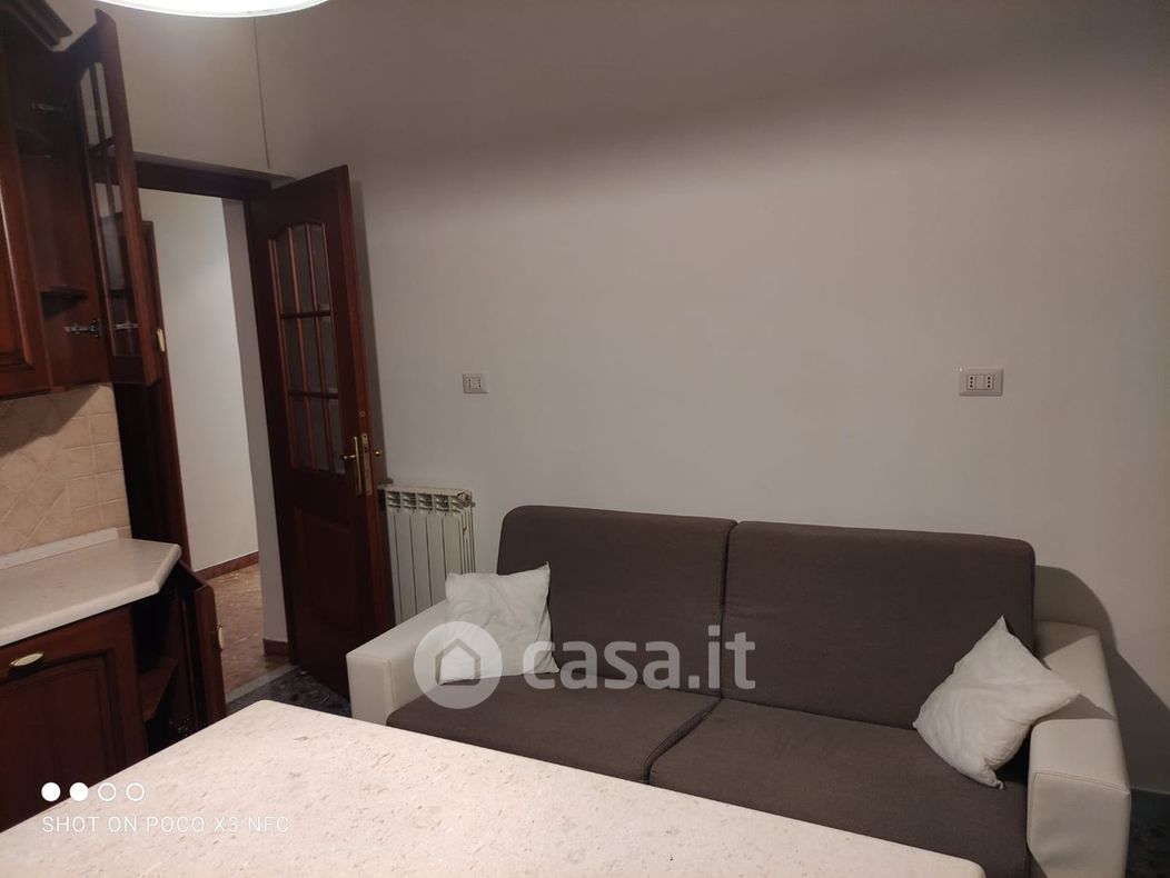 Appartamento in Affitto in Via Lazzero Taldi a Roma
