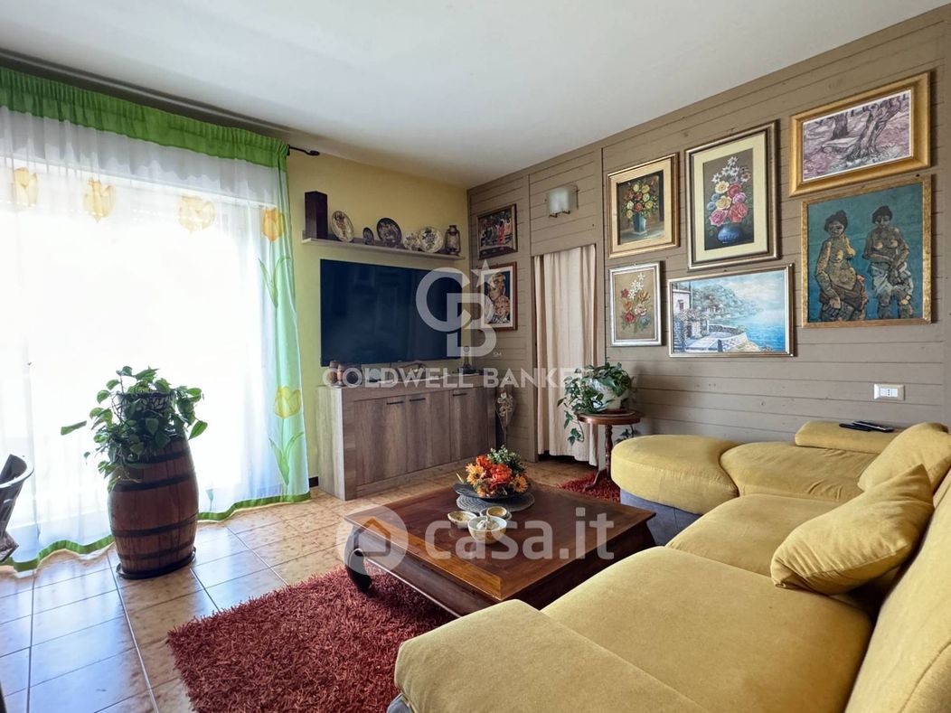 Appartamento in Vendita in Via Lisia 1 -7 a Ragusa