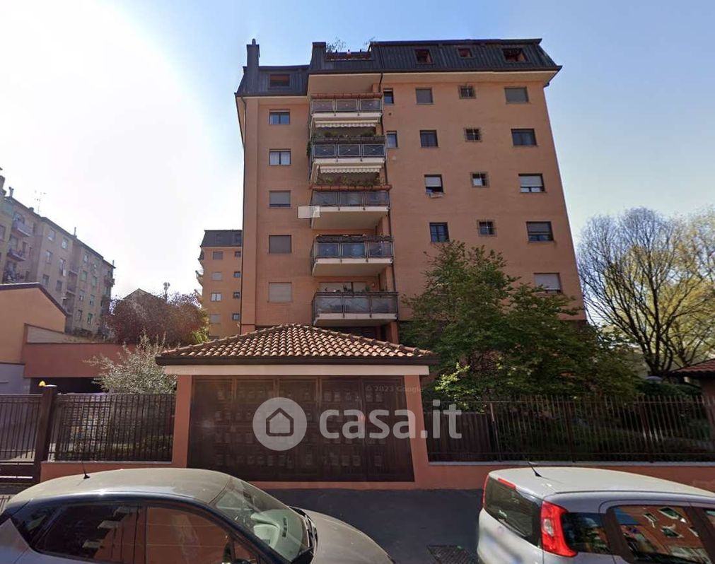 Appartamento in Vendita in Via Remo la Valle 3 a Milano