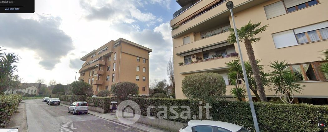 Appartamento in Affitto in Via Campania a Pisa