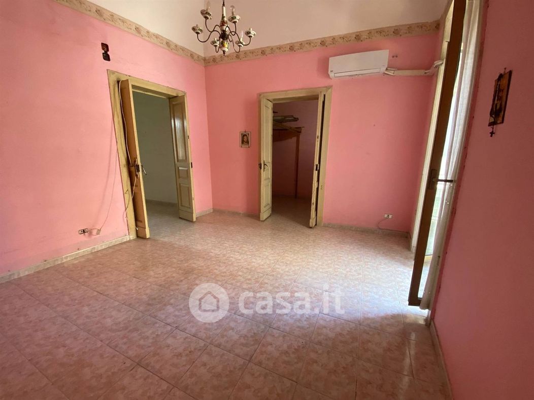Appartamento in Vendita in Via del Velo 16 a Catania