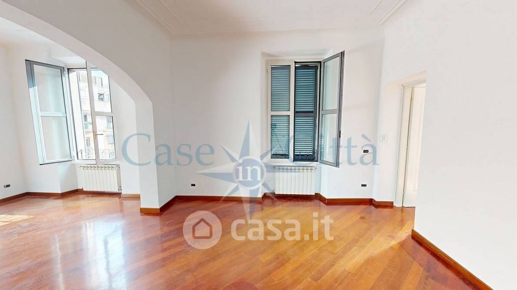 Appartamento in Affitto in Corso Vercelli a Milano