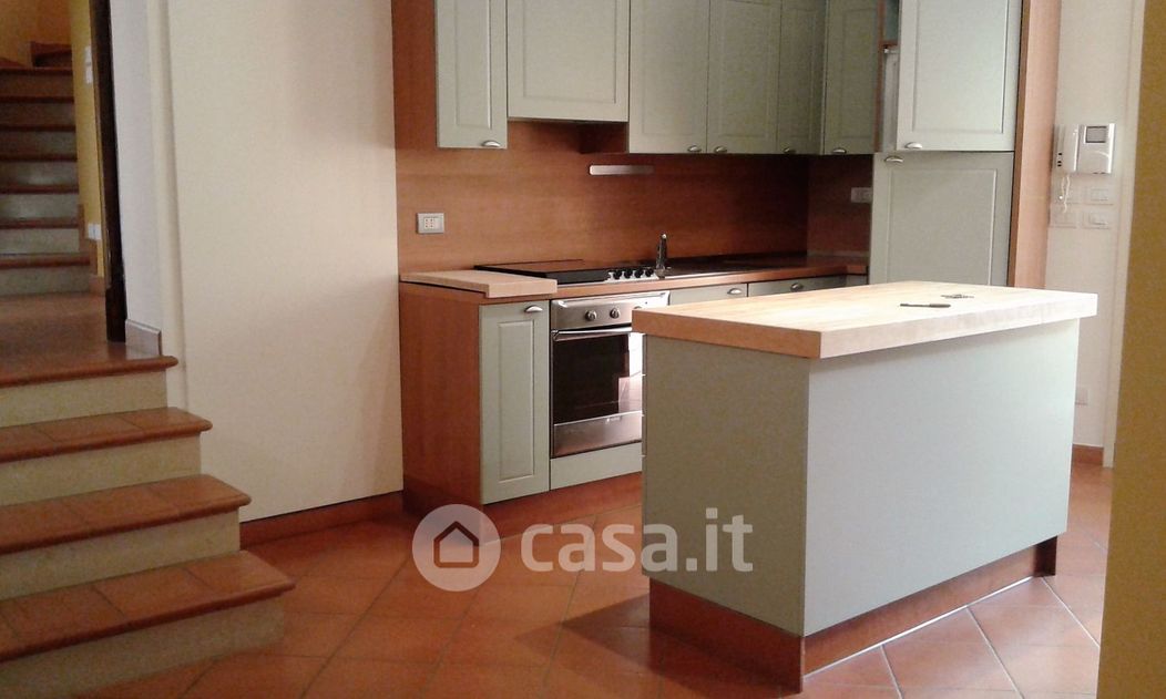 Appartamento in Affitto in Via Carbonari a Cesena