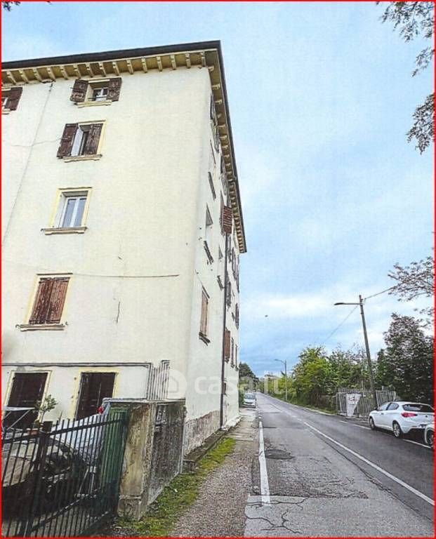 Appartamento in Vendita in Via Lorenzo Fava 7 a Verona