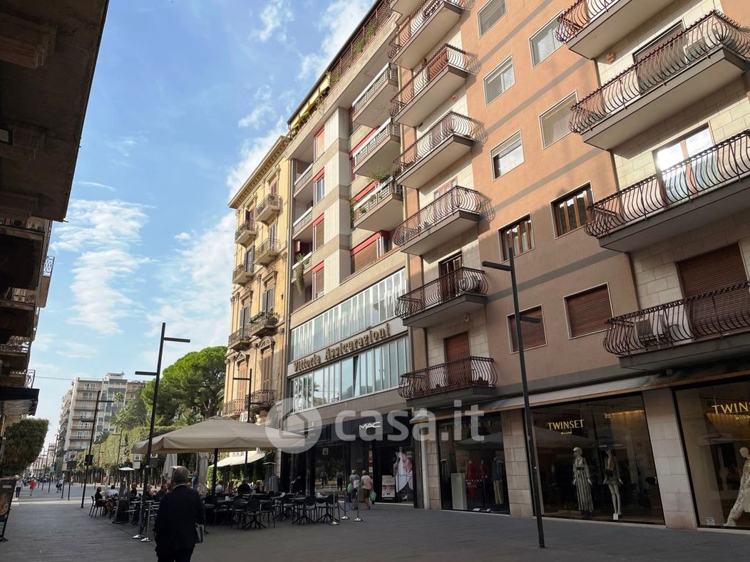 Appartamento in Affitto in Via Sparano da Bari 138 a Bari