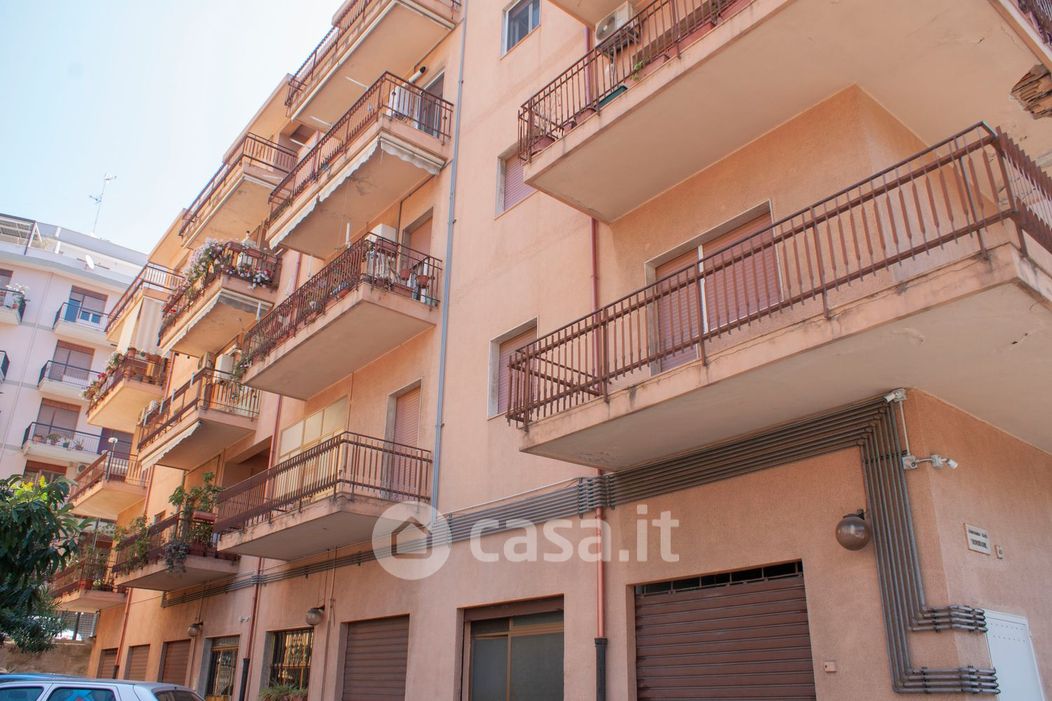 Appartamento in Vendita in Via Vallone Petrara 43 a Reggio Calabria