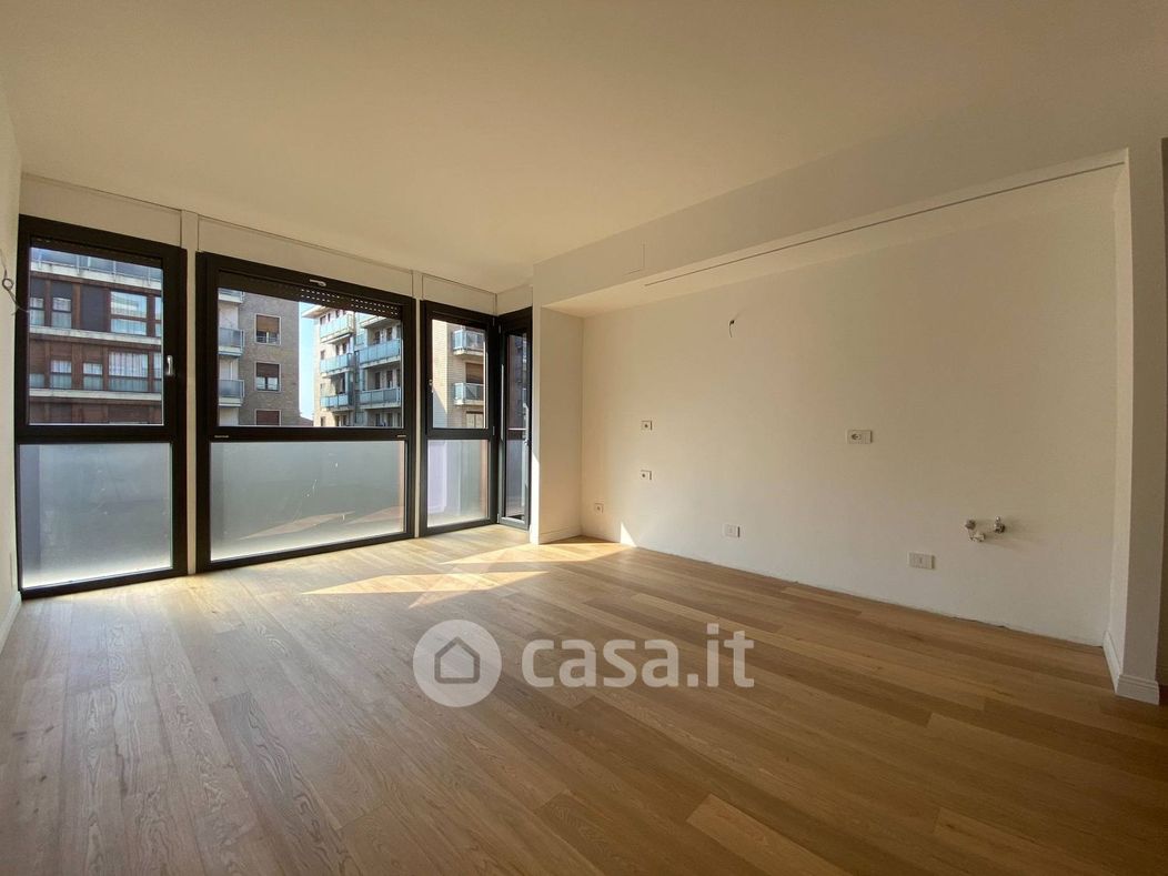 Appartamento in Vendita in Corso Lodi 83 a Milano