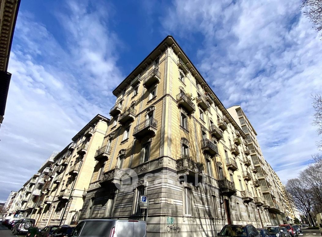 Appartamento in Vendita in Corso Duca degli Abruzzi a Torino
