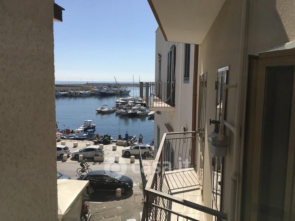 Appartamento in Vendita in Via Demarinis 45 a Mola di Bari