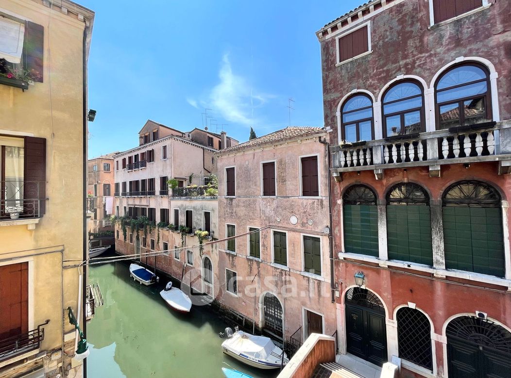 Appartamento in Vendita in San Polo a Venezia