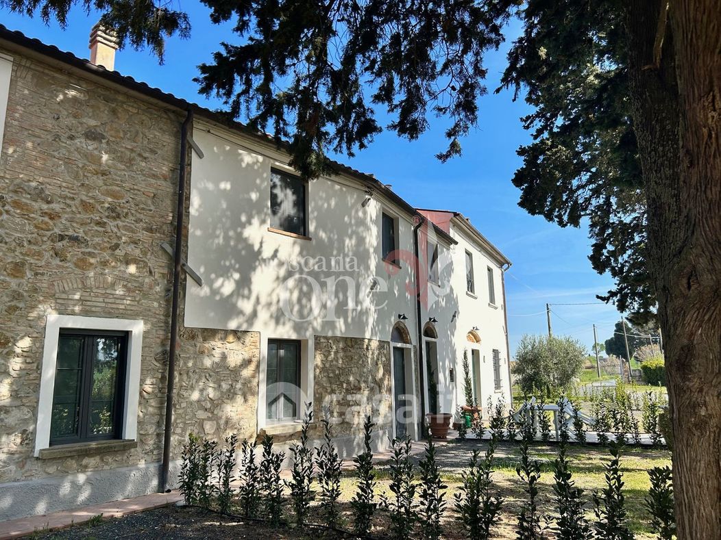 Casa Bi/Trifamiliare in Vendita in Via San Bartolomeo a Santa Luce