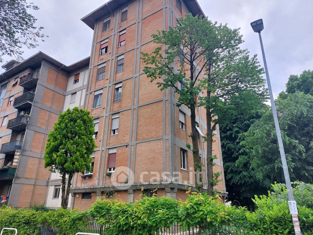 Appartamento in Vendita in Via Mario Malvisi a Parma