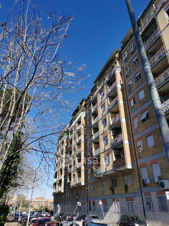 Appartamento in Vendita in Via Filippo Meda 169 a Roma