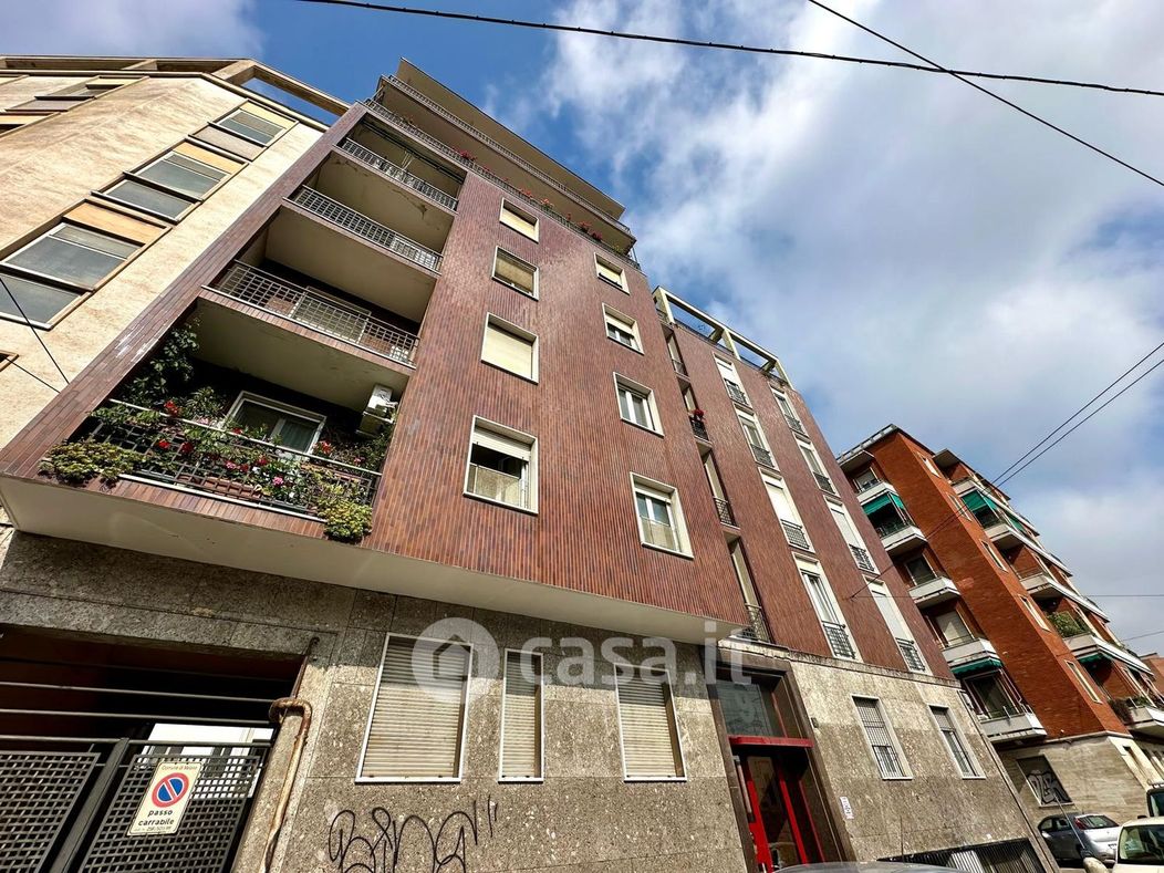 Appartamento in Vendita in Via Giovanni Battista Viotti 9 a Milano