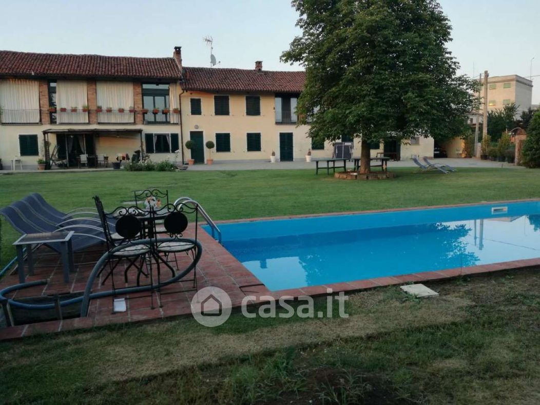 Villa in Vendita in Via Riva 84 a Moriondo Torinese