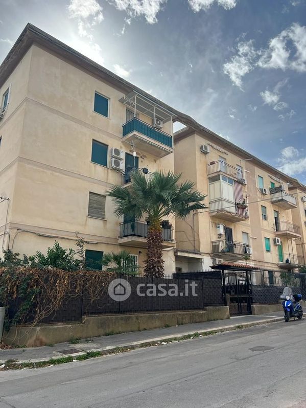 Appartamento in Vendita in Via Filippo liardo a Palermo
