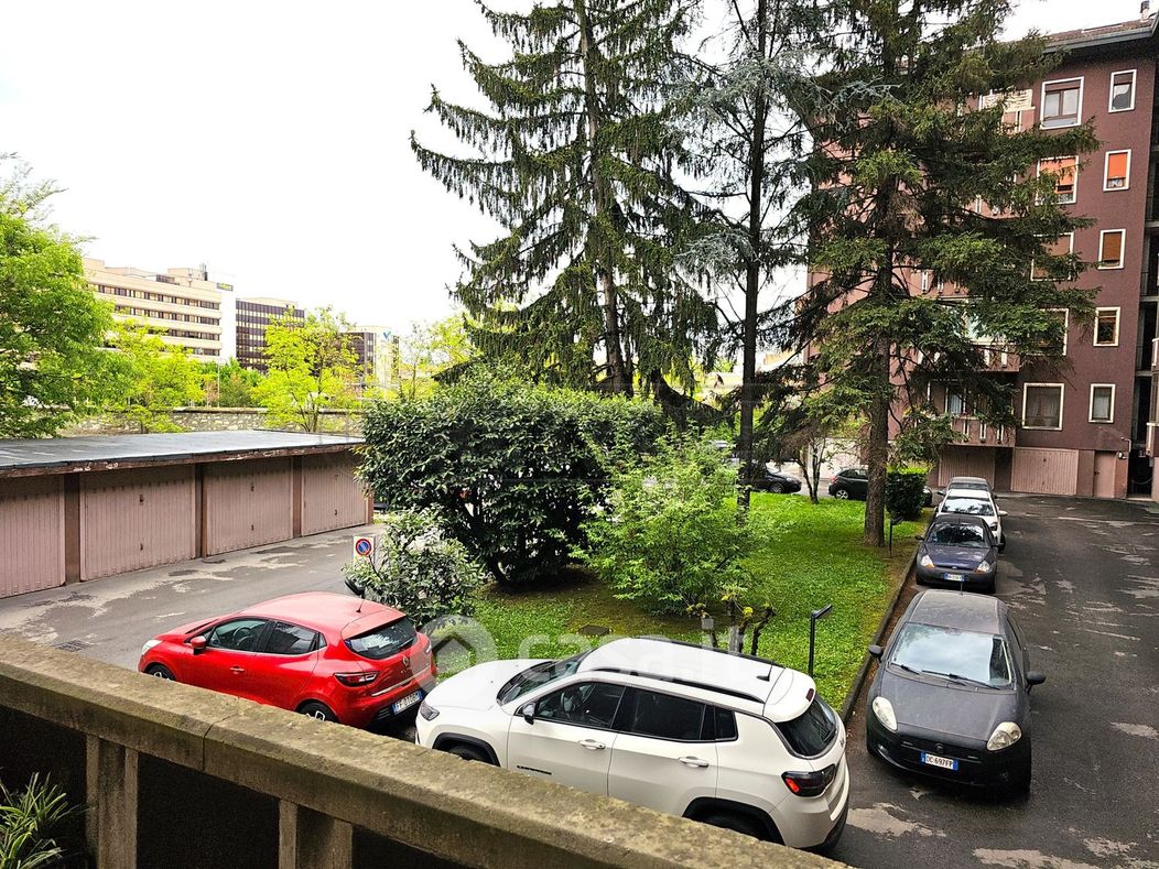Appartamento in Vendita in Via dei Cairoli a Vicenza