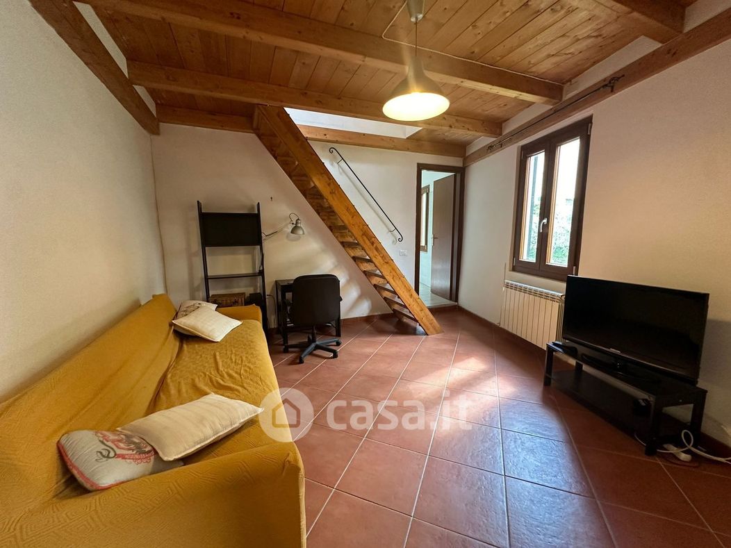 Appartamento in Affitto in Via Bruno Buozzi a La Spezia