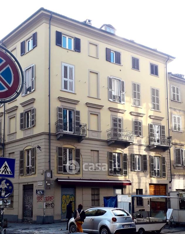 Appartamento in Vendita in Via Giulia di Barolo 52 a Torino