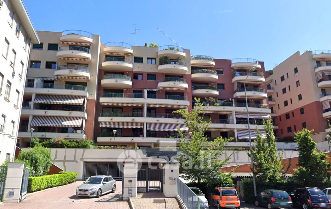 Appartamento in Vendita in Via Bellinzona 76 a Como