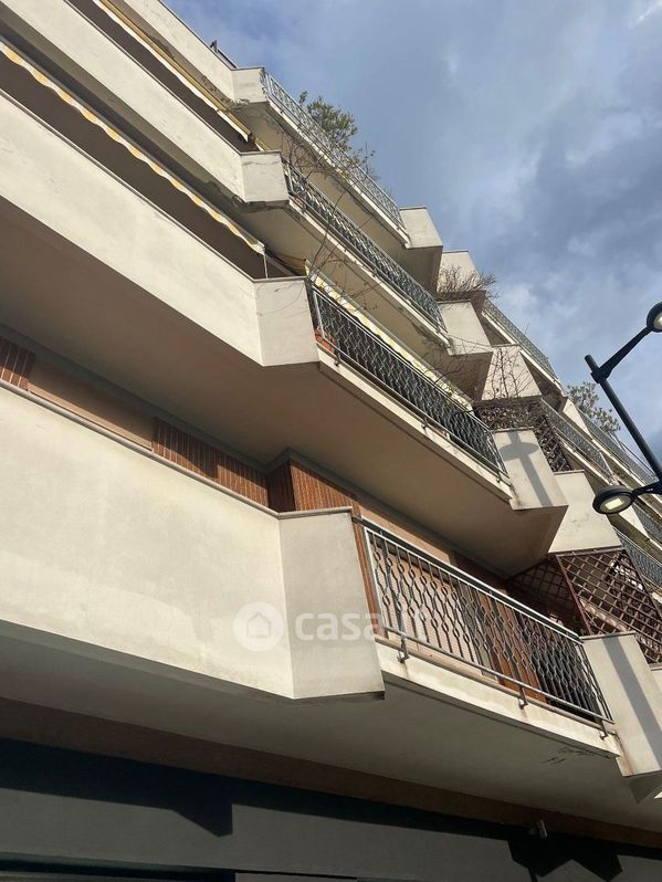 Appartamento in Vendita in Via Fernando Francesco d'Avalos a Pescara