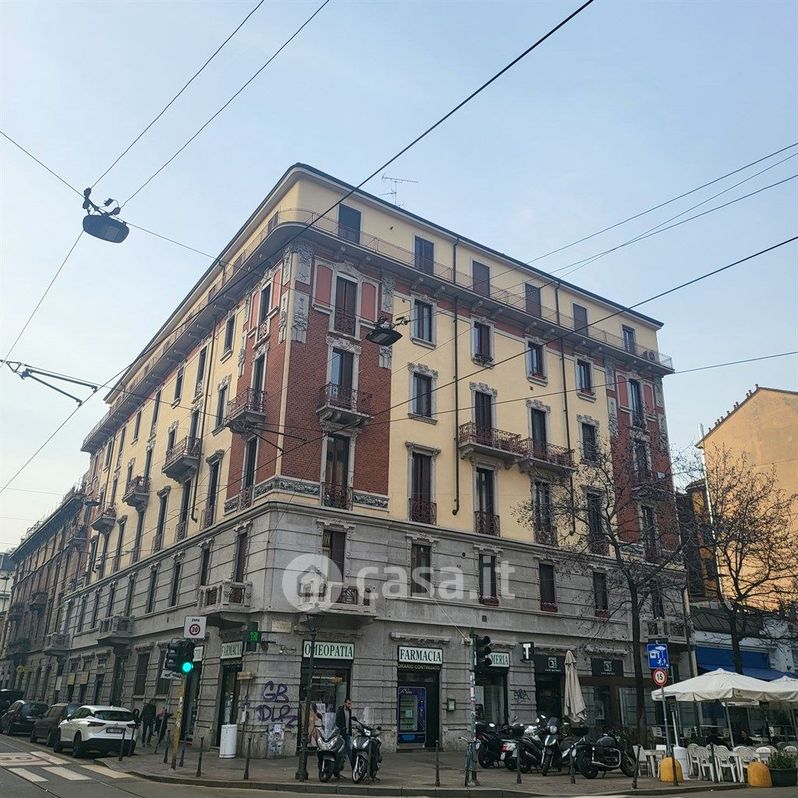 Appartamento in Vendita in Via Luigi Porro Lambertenghi 25 a Milano