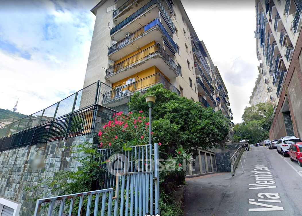 Appartamento in Vendita in Via Ventotene a Genova