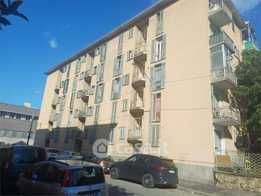 Appartamento in Vendita in Via Pietro Pomponazzi 3 a Torino
