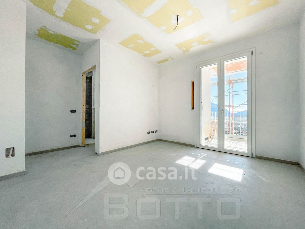 Appartamento in Vendita in Via San Giovanni Bosco a Verbania