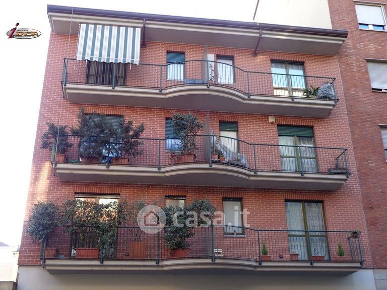Appartamento in Vendita in Via Luini 155 a Torino