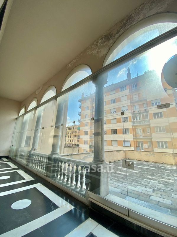 Appartamento in Vendita in Piazza treponti a Genova