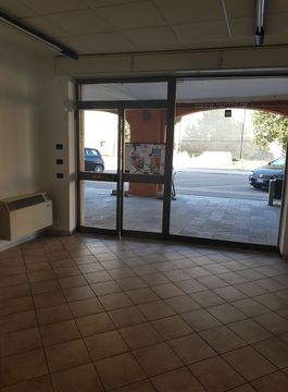 Ufficio in Affitto in a La Spezia