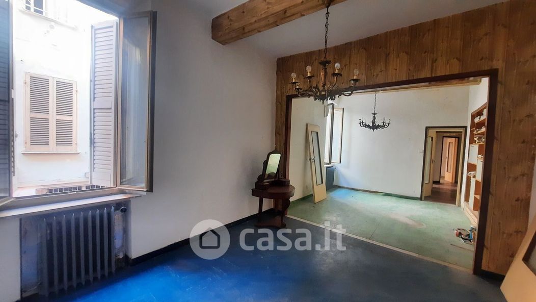 Appartamento in Vendita in Via Caggiati a Reggio Emilia