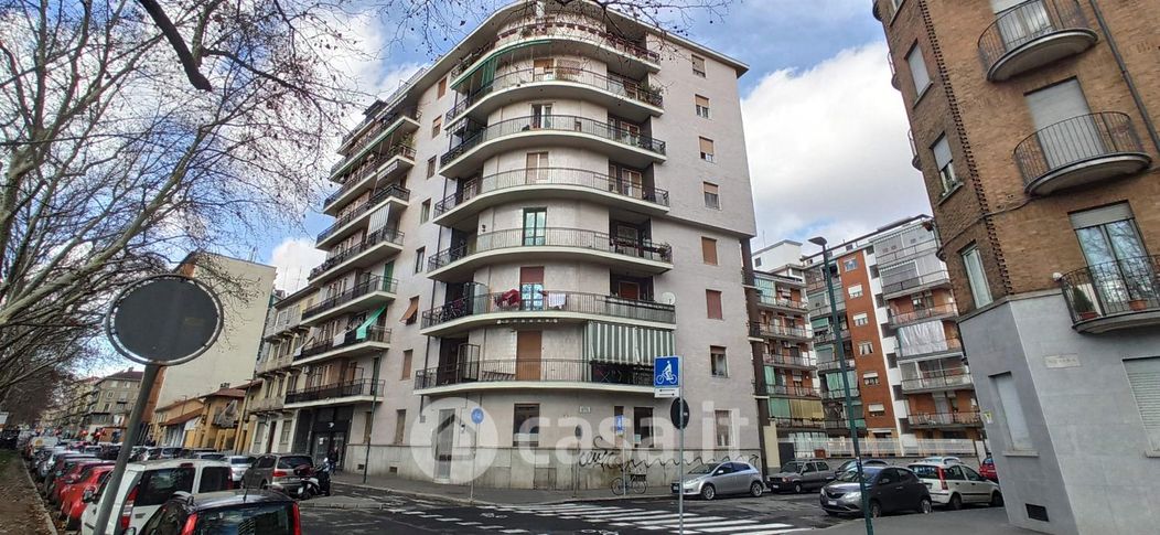 Appartamento in Vendita in Corso NOVARA 41 a Torino