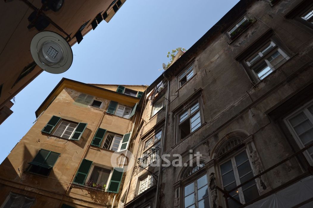 Appartamento in Vendita in Piazza dell'Agnello a Genova