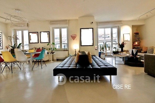 Appartamento in Vendita in Largo la Foppa 4 a Milano