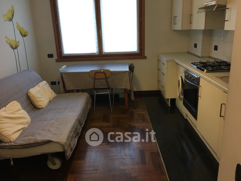 Appartamento in Affitto in Via Giovanni Spadolini 11 B a Milano