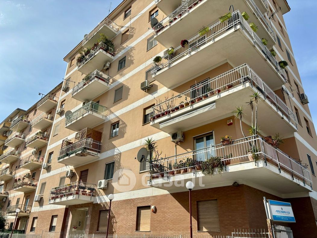 Appartamento in Vendita in Via Paolo Veronese a Palermo