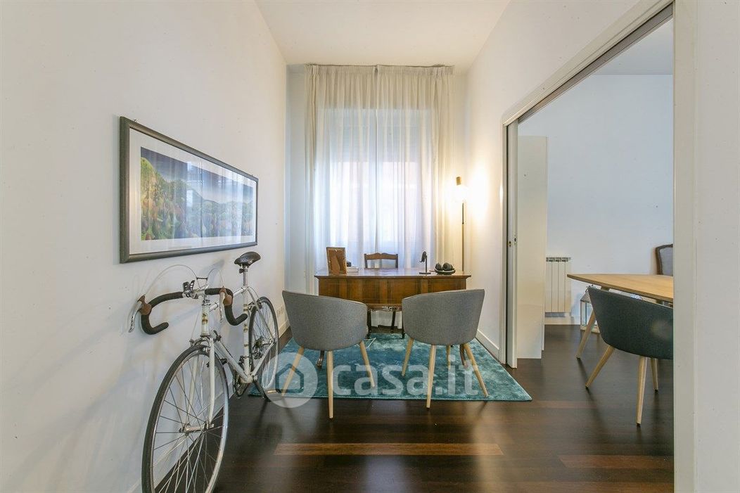 Appartamento in Affitto in Via della Farnesina a Roma