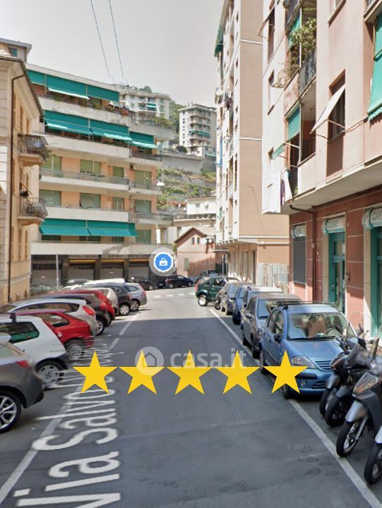 Appartamento in Vendita in Via Salvo D'Acquisto a Genova