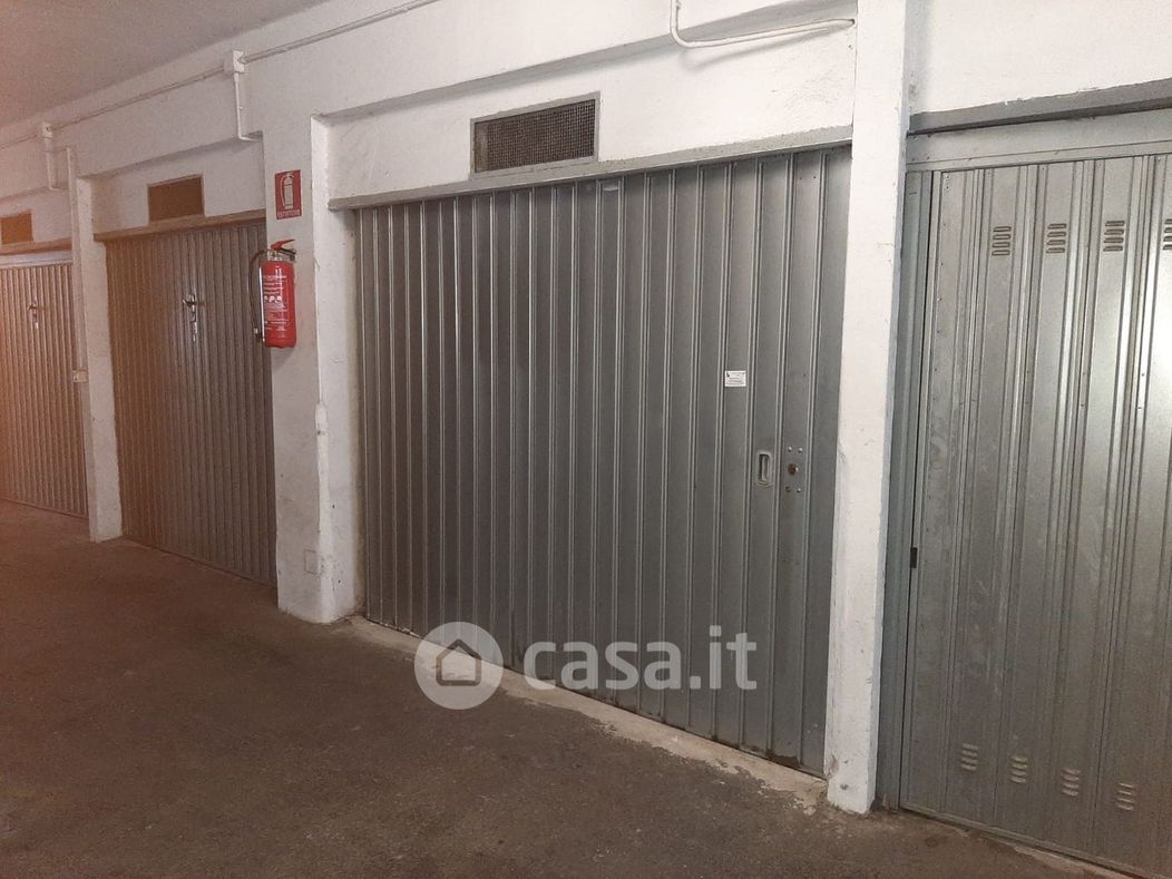 Garage/Posto auto in Vendita in Via Tre Scalini a Rapallo