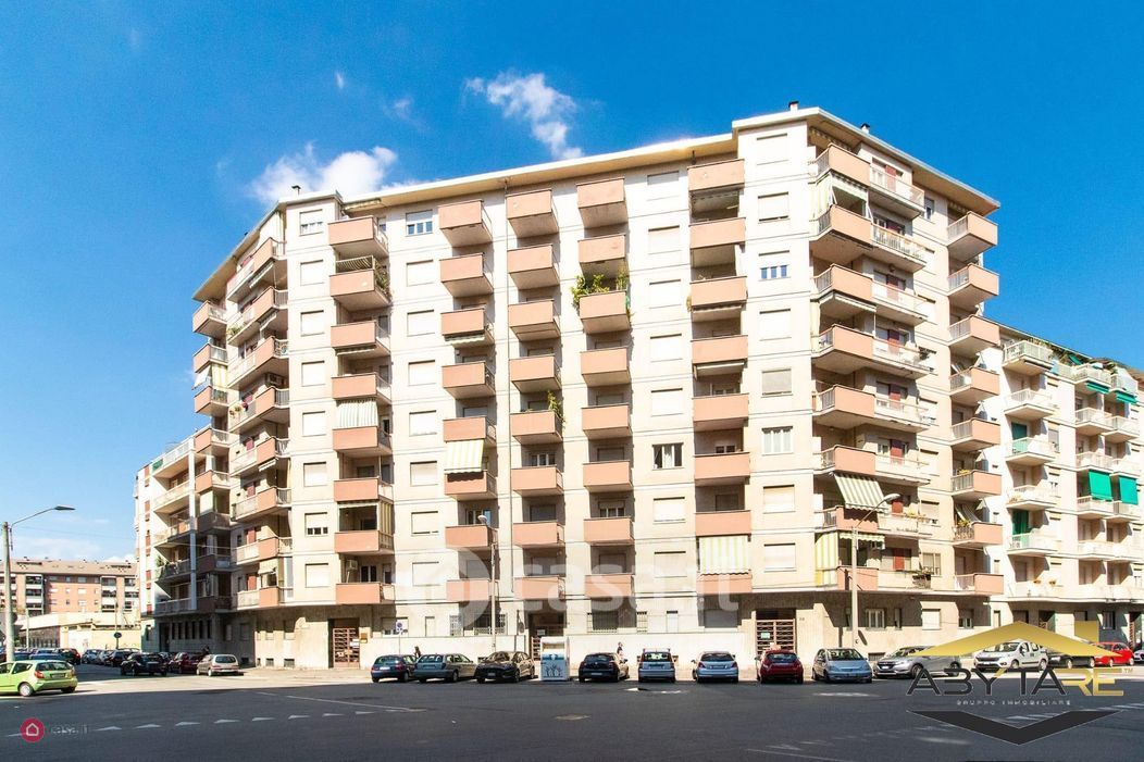 Appartamento in Vendita in Via Barletta 116 a Torino