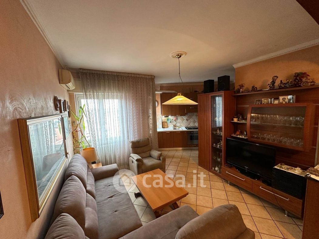 Appartamento in Vendita in Via Andrea Doria 2 a Nova Milanese