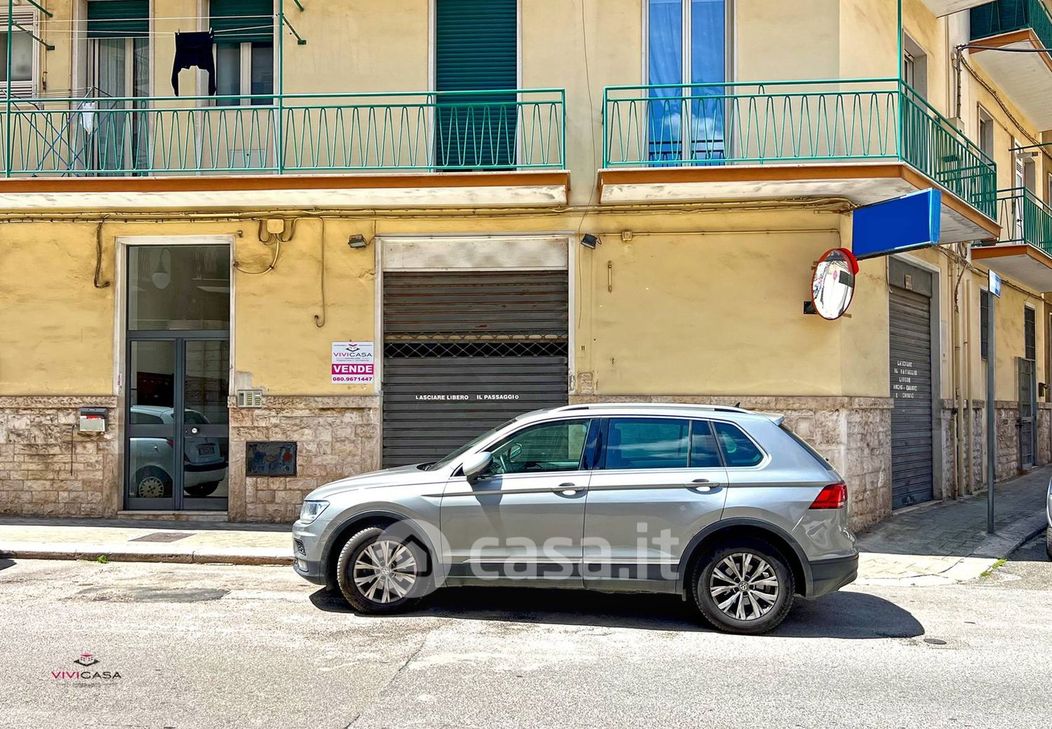 Negozio/Locale commerciale in Vendita in Via Giovanni Laterza 11 a Putignano