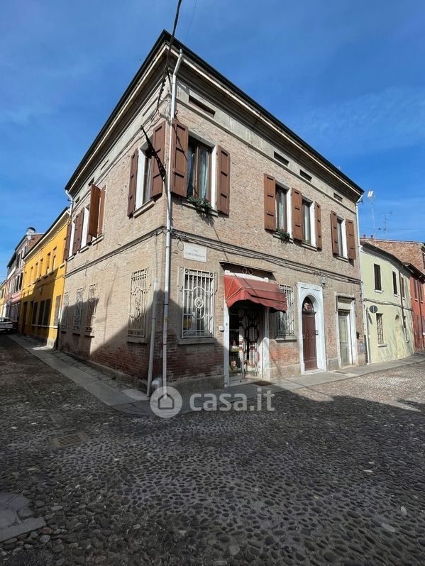 Casa indipendente in Vendita in Via Camposabbionario a Ferrara