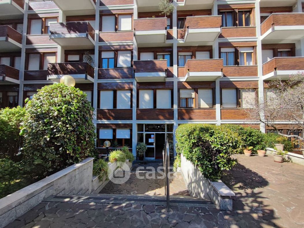 Appartamento in Vendita in Via San Benigno 3 a Milano